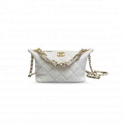 CHANEL PEARL CHAIN LUNCHBOX BAG AS5898 (23.5*13*7.5cm) 